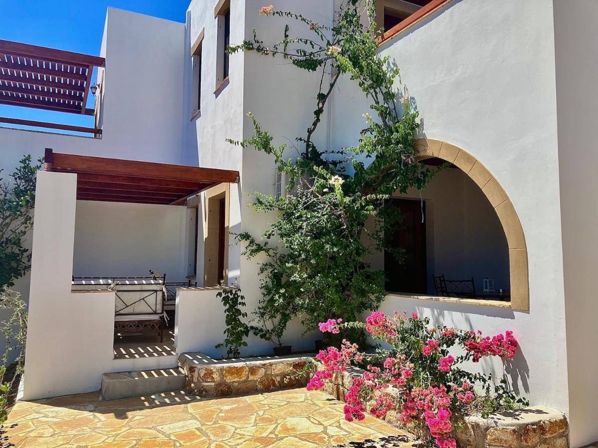 Litois Houses Patmos Sapsila 외부 사진